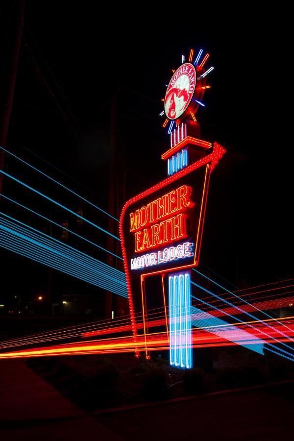 Mother Earth Motor Lodge Kinston Exteriér fotografie